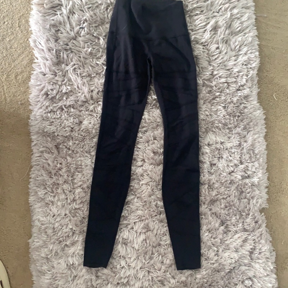 High Rise Criss Cross Mesh Leggings- Full on Luon